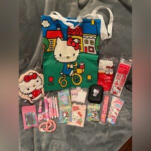 ❤️Sanrio Hello Kitty on Bike Tote Bag and 20+ Accessories
